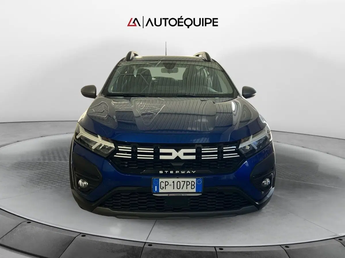 Dacia Sandero usata a Roma (8)