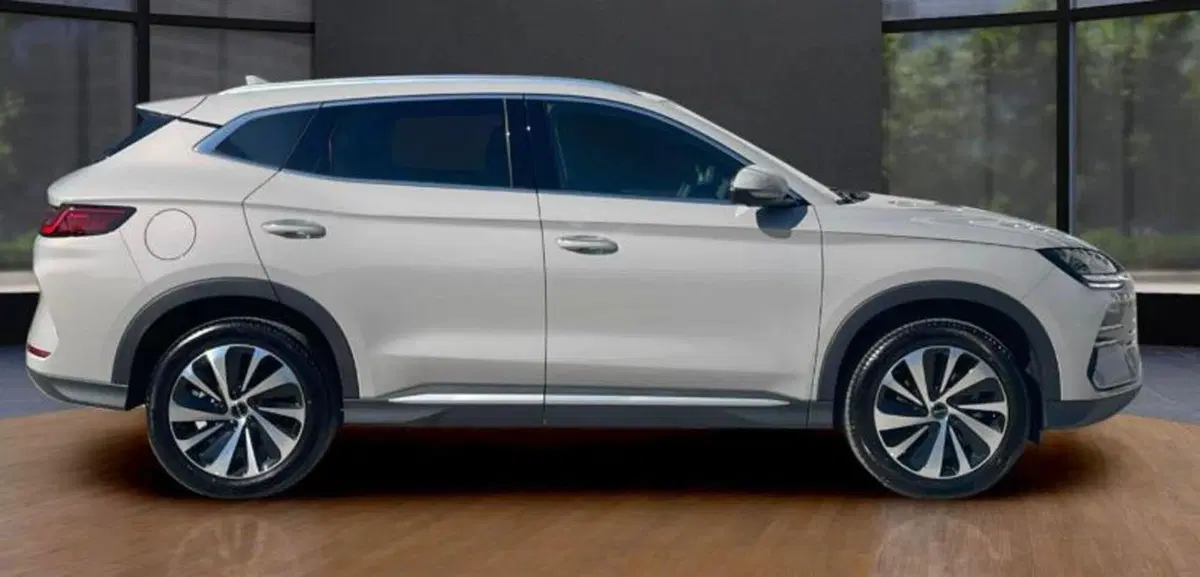 Byd Seal U DM-i nuova a Bologna (6)