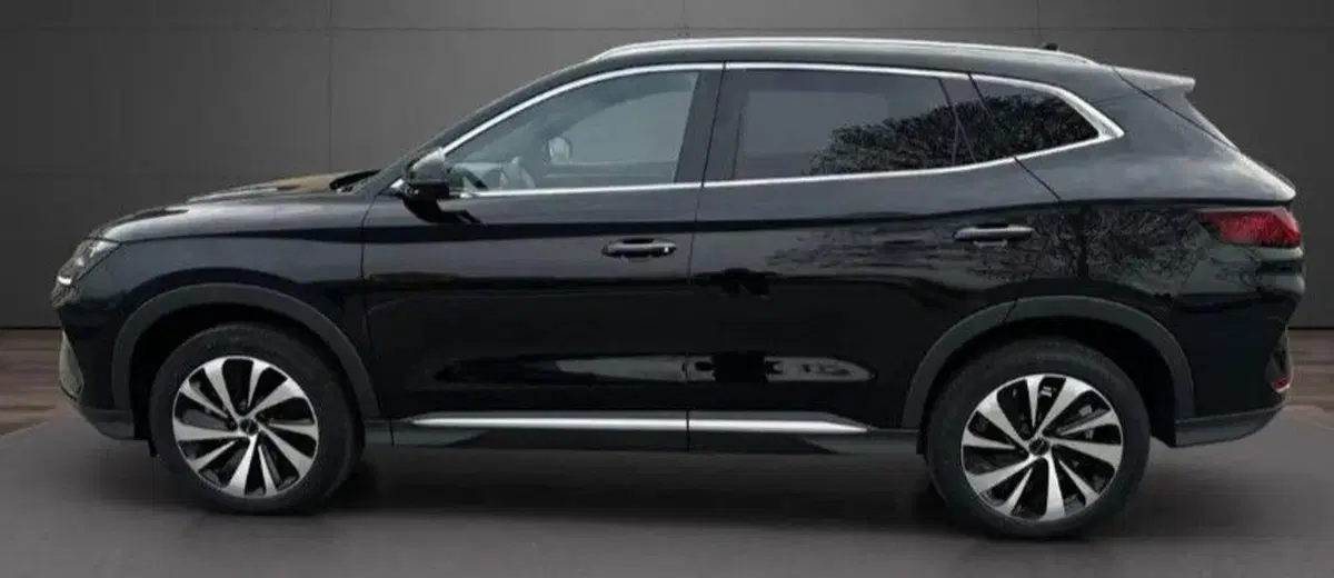 Byd Seal U DM-i nuova a Bologna (6)