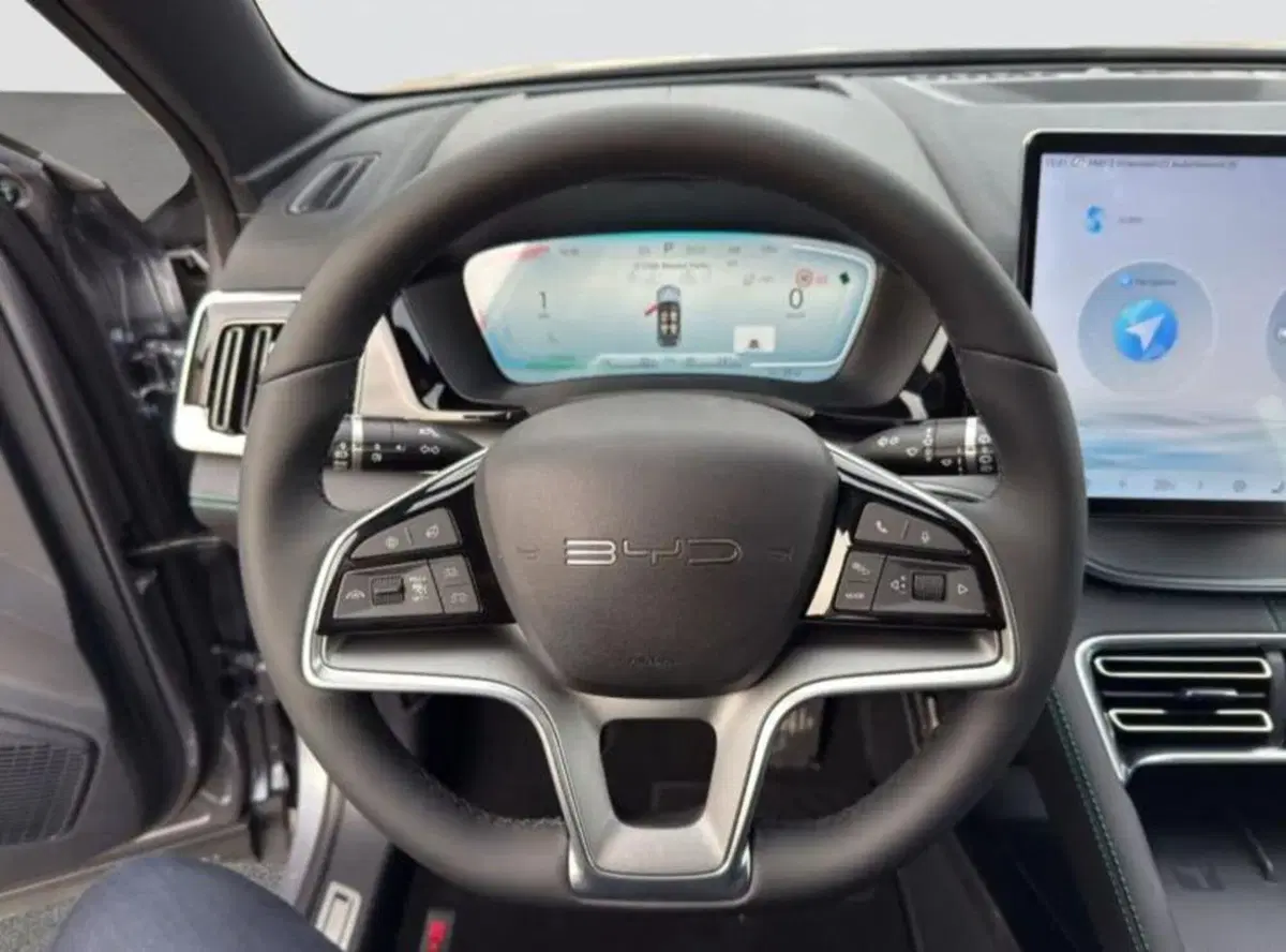 Byd Seal U DM-i nuova a Bologna (10)