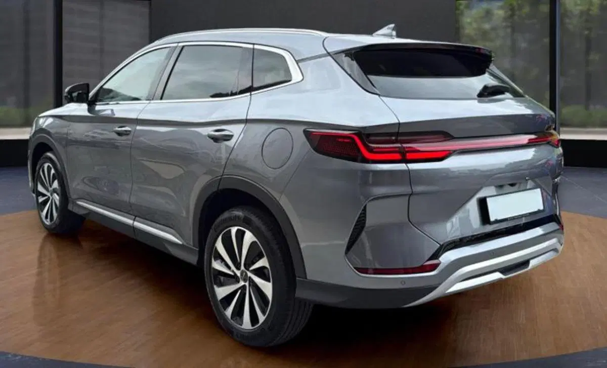 Byd Seal U DM-i nuova a Bologna (4)