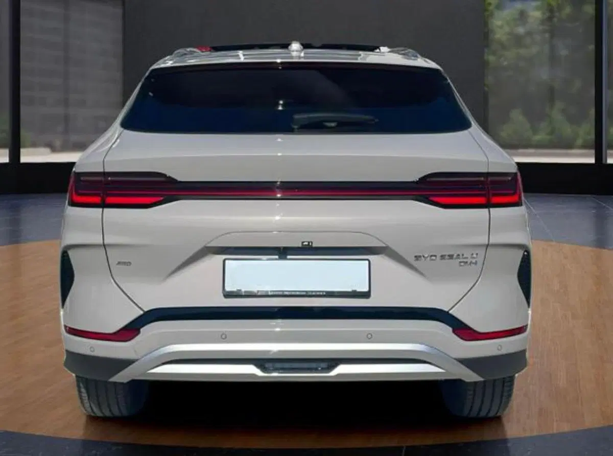 Byd Seal U DM-i nuova a Bologna (4)