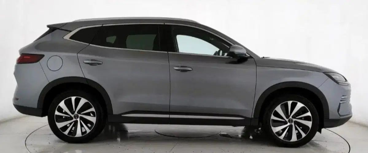 Byd Seal U DM-i nuova a Bologna (4)