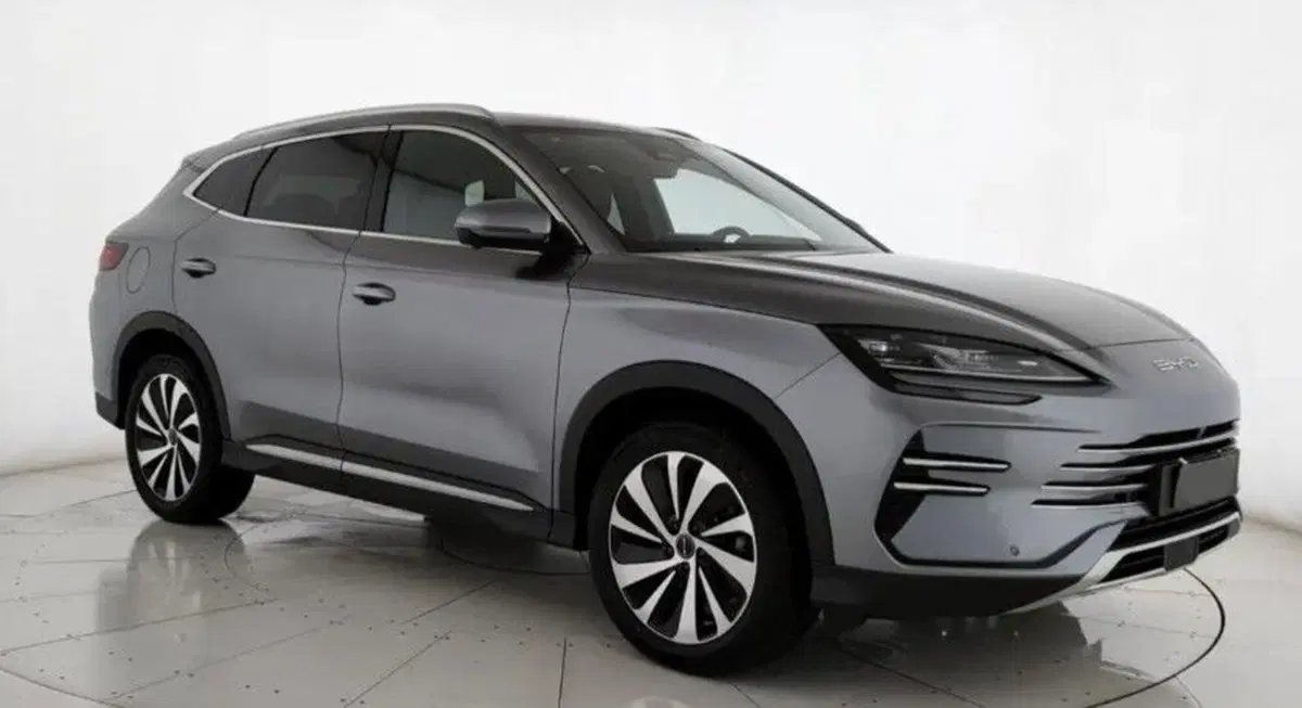 Byd Seal U DM-i nuova a Bologna (2)