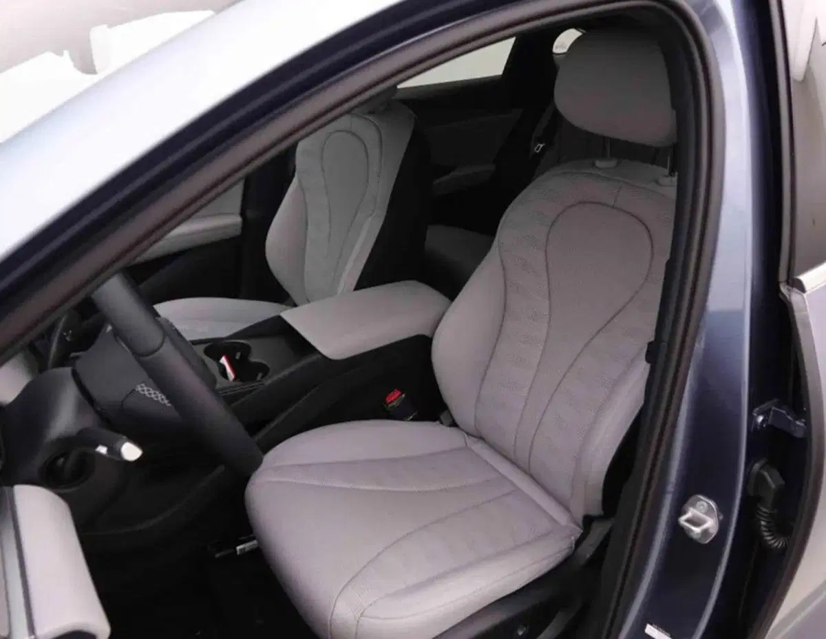 Byd Seal 6 DM-i nuova a Bologna (8)