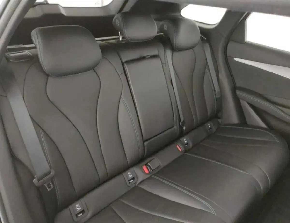 Byd Seal 6 DM-i Station Wagon nuova a Bologna (10)