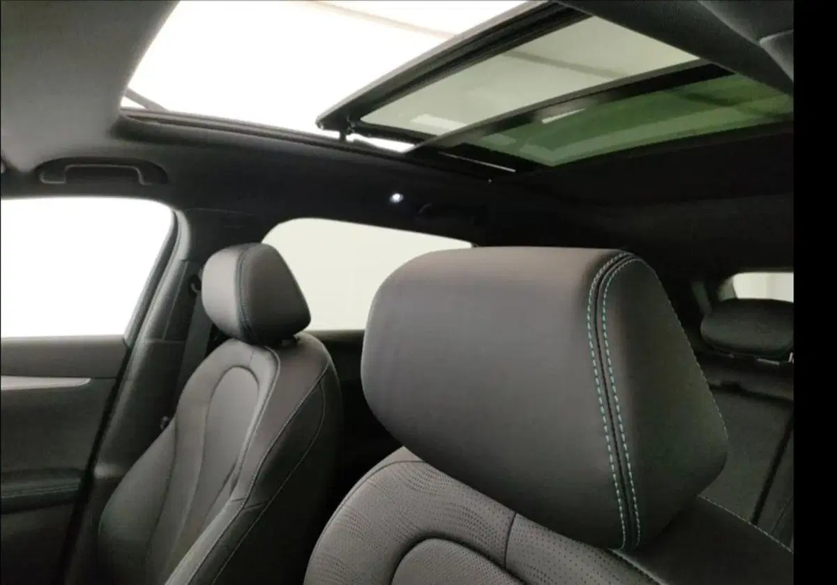 Byd Seal 6 DM-i Station Wagon nuova a Bologna (11)