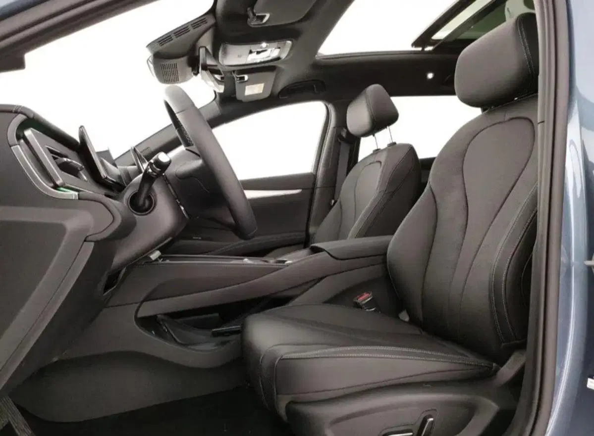 Byd Seal 6 DM-i Station Wagon nuova a Bologna (8)