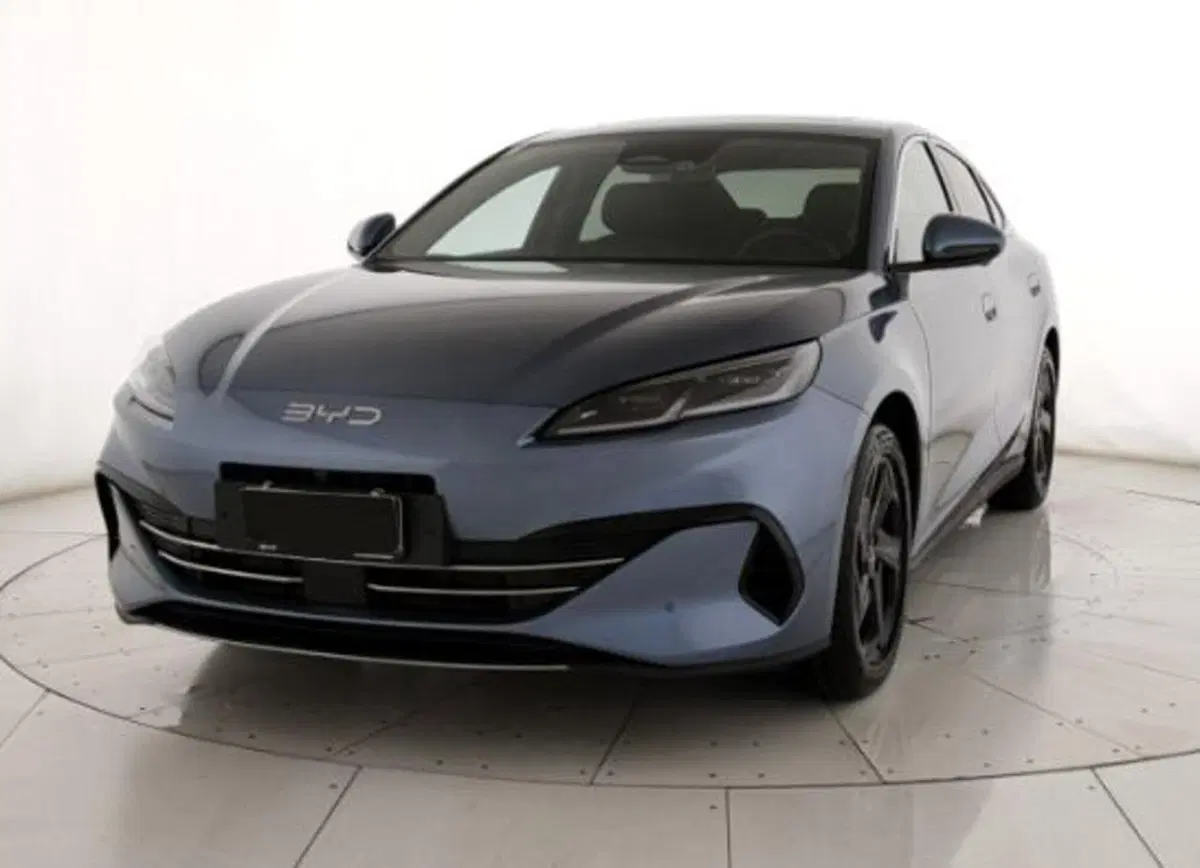 Byd Seal 6 DM-i nuova a Bologna