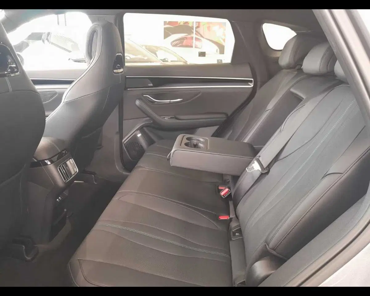 Byd Seal U DM-i usata a Bologna (11)