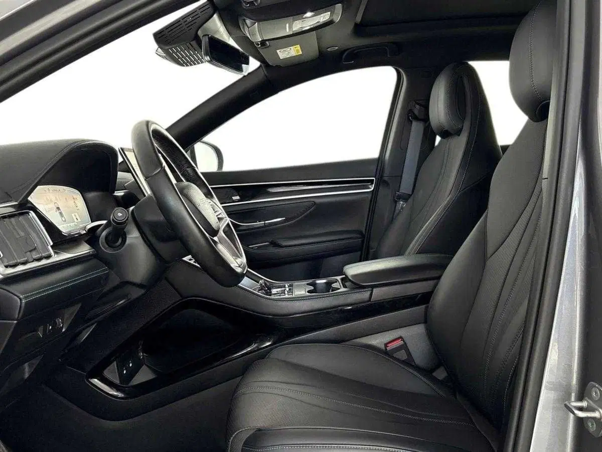 Byd Seal U DM-i usata a Bologna (12)