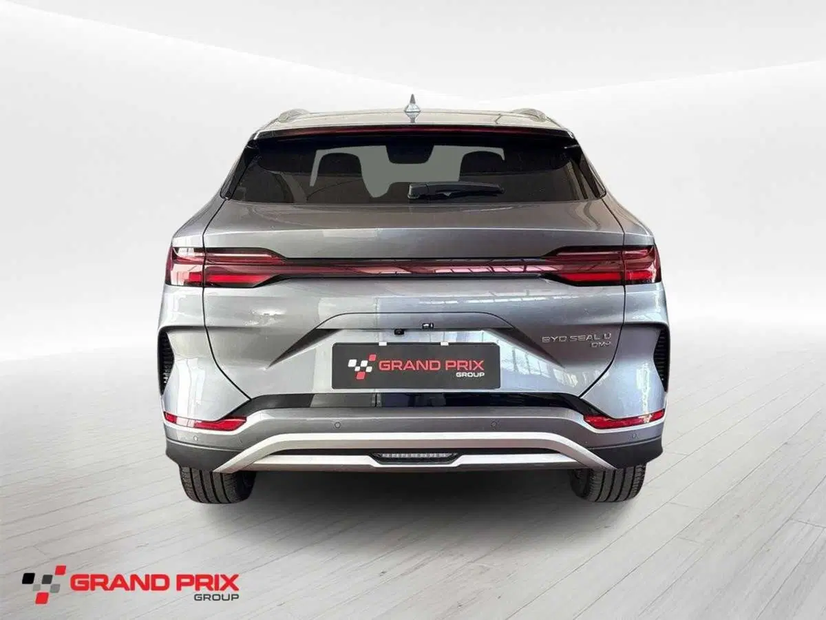 Byd Seal U DM-i usata a Bologna (5)