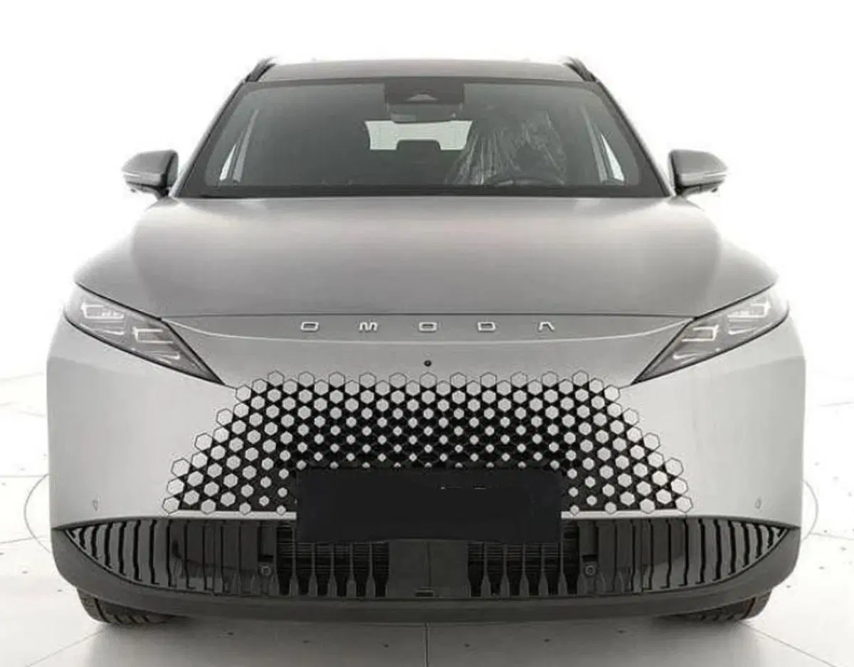 Omoda Omoda 7 SHS-P nuova a Bologna