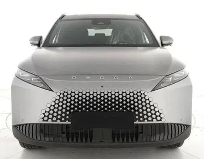 Omoda Omoda 7 SHS-P 1.5 tgdi phev Premium nuova a Castenaso