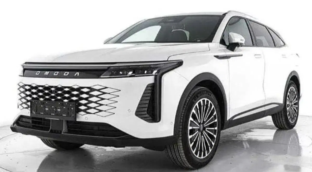 Omoda Omoda 9 SHS-P nuova a Bologna (2)
