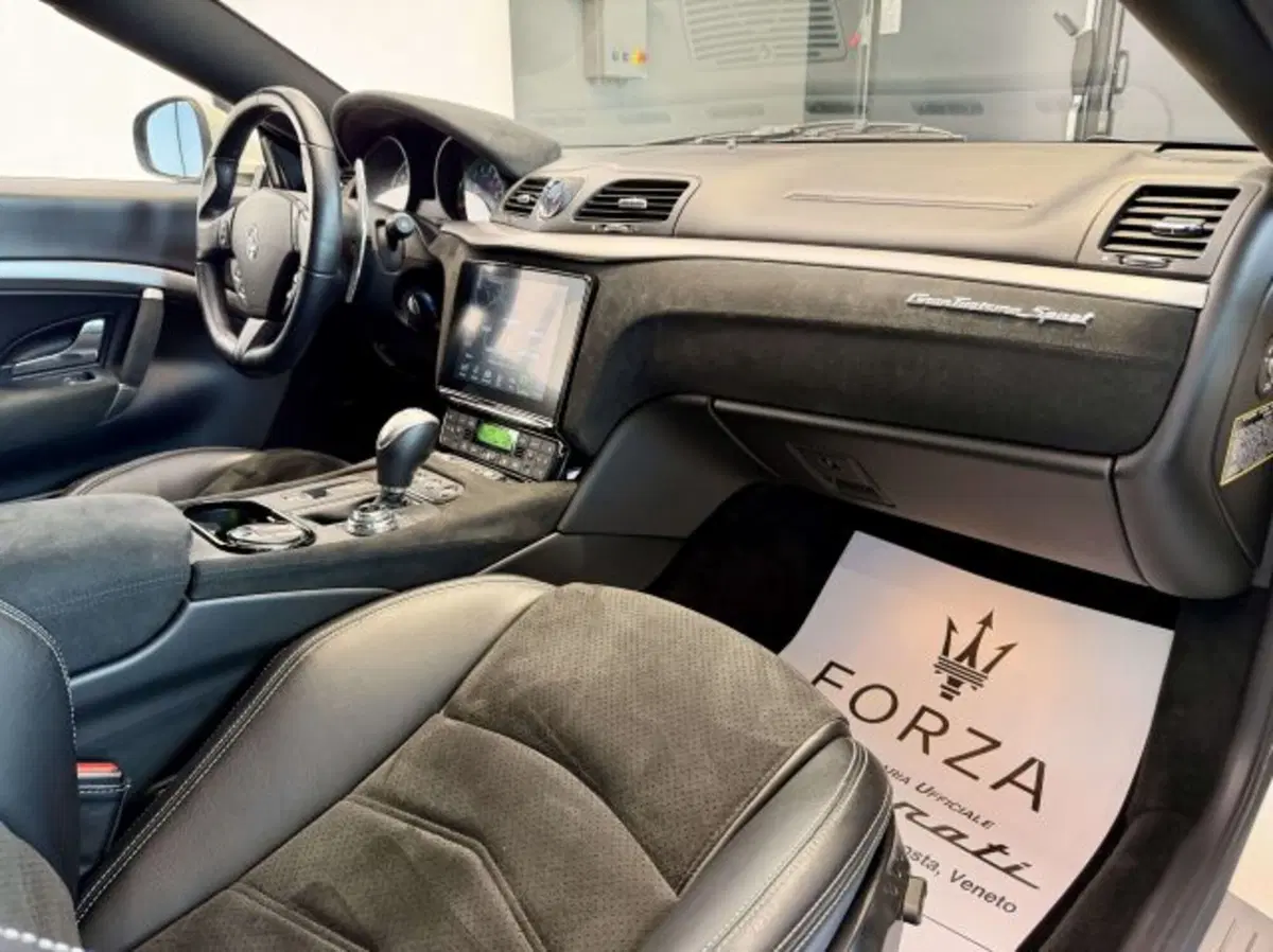 Maserati Granturismo usata a Torino (12)