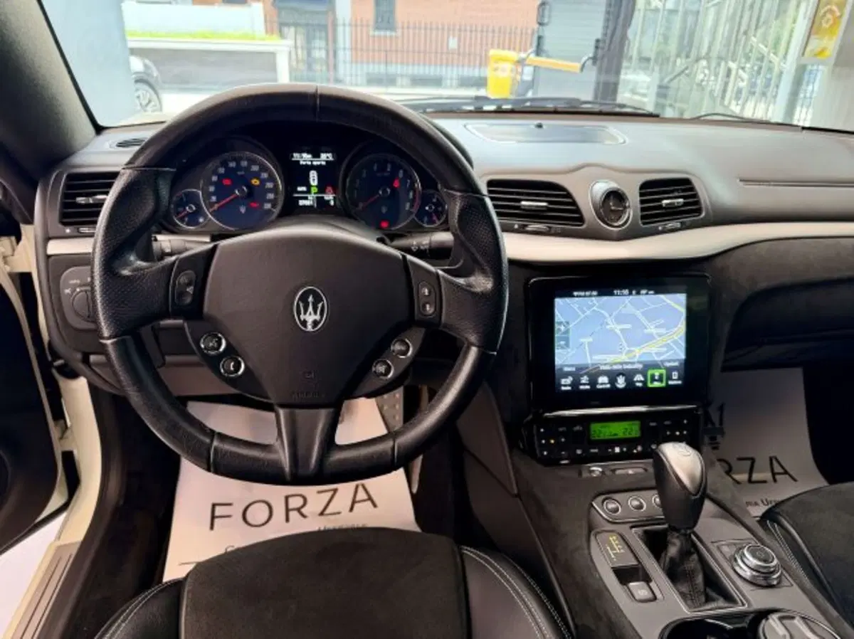Maserati Granturismo usata a Torino (14)
