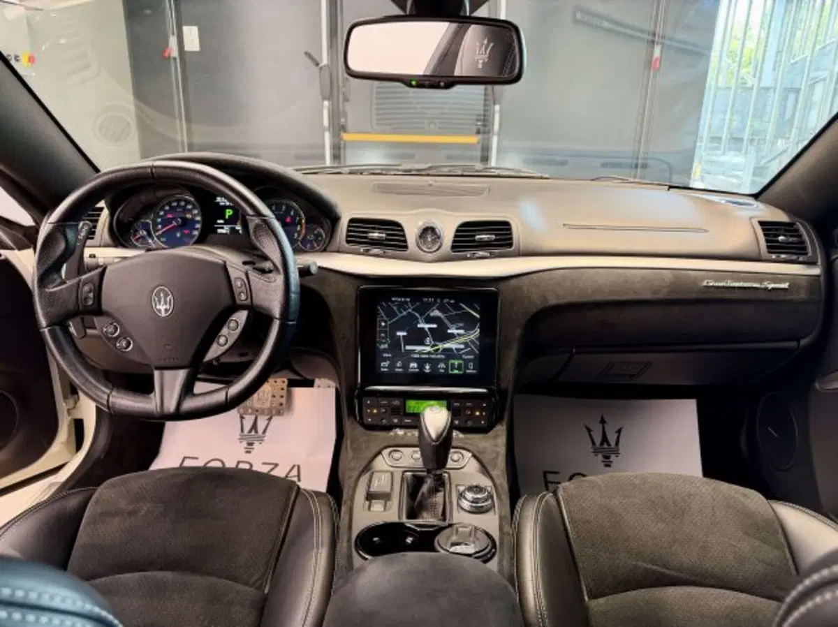 Maserati Granturismo usata a Torino (15)
