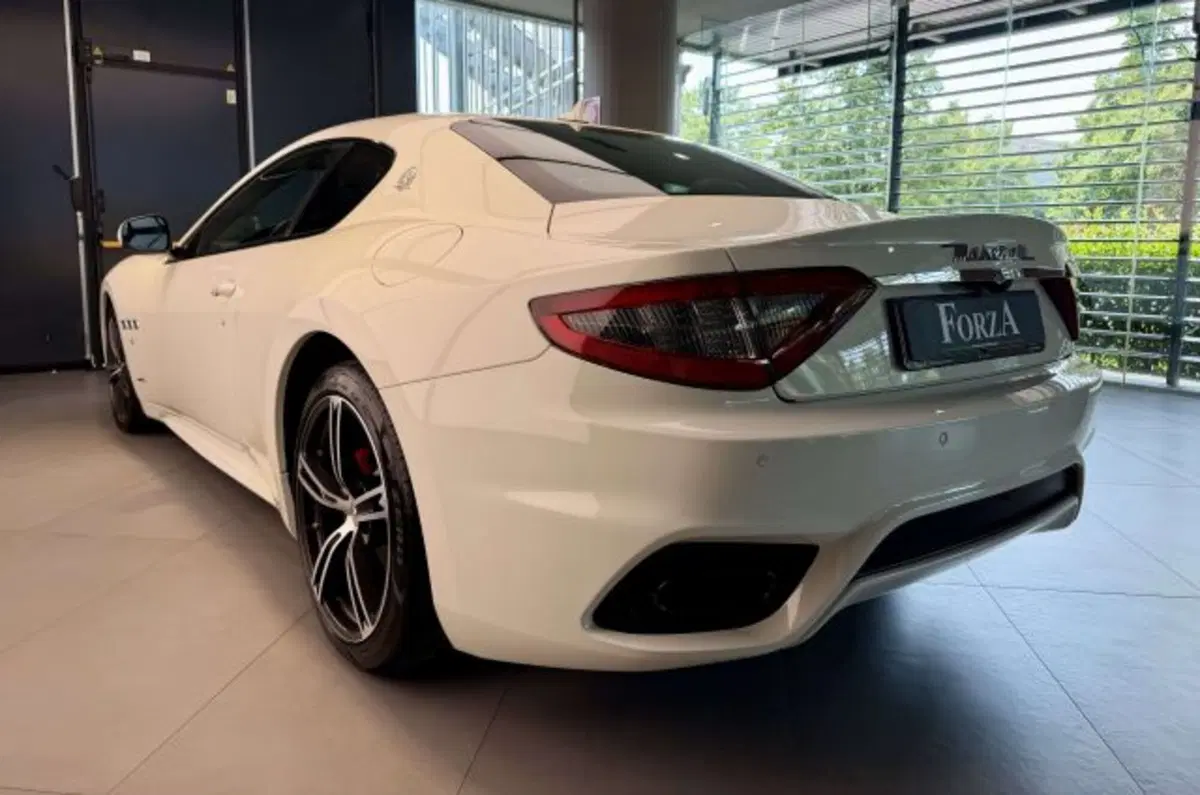 Maserati Granturismo usata a Torino (6)
