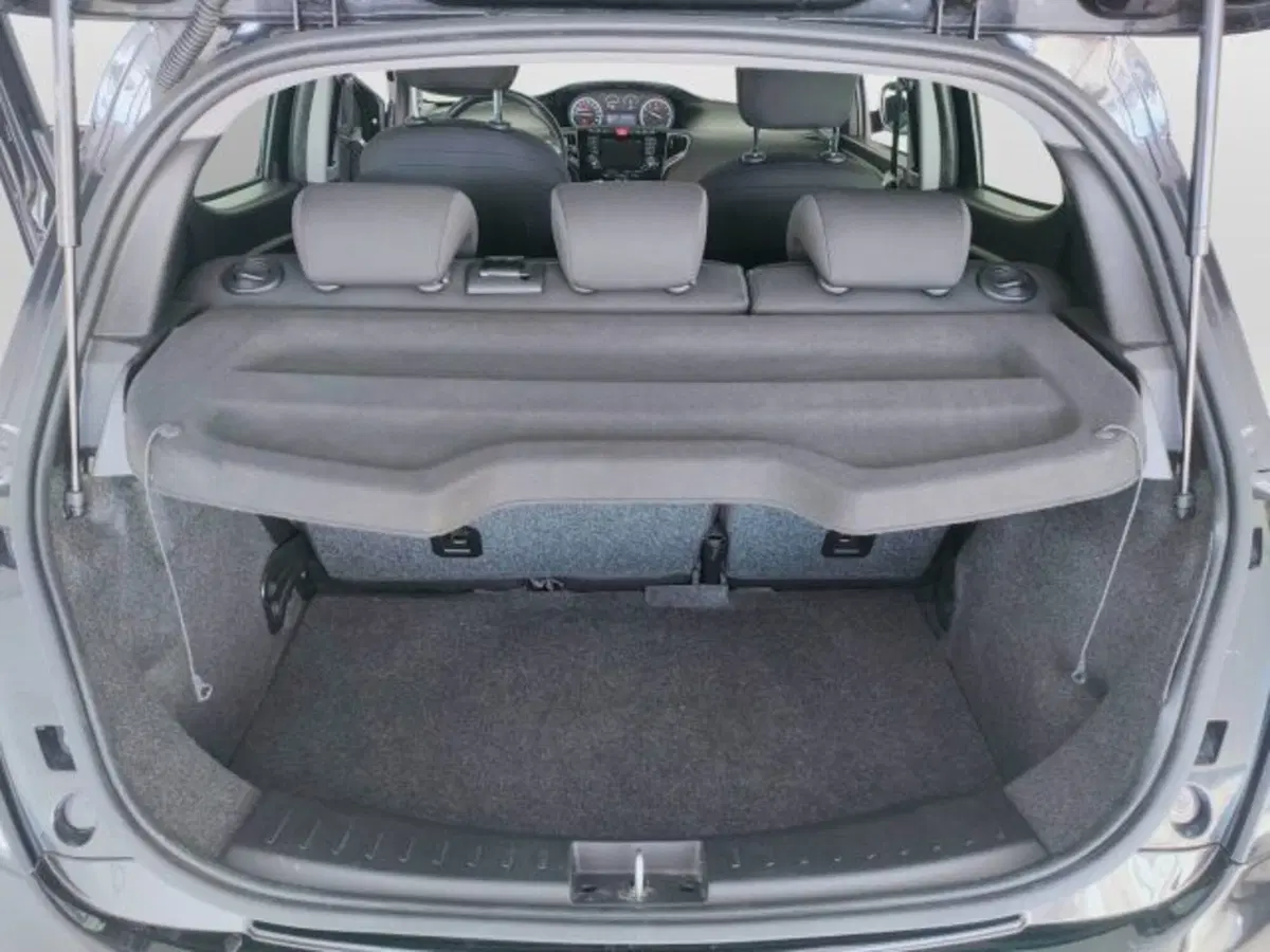 Lancia Ypsilon usata a Teramo (10)