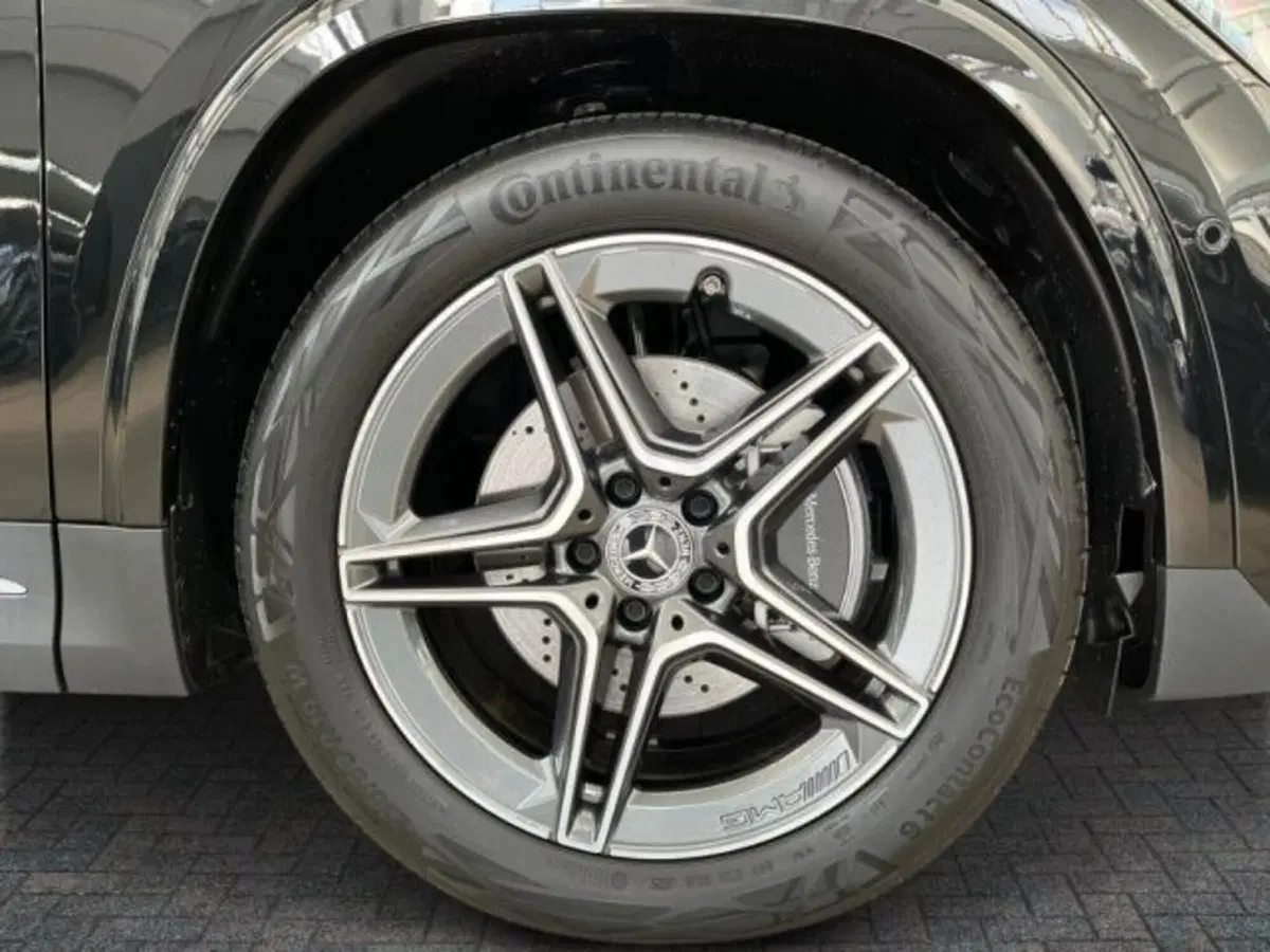 Mercedes-Benz GLA SUV nuova a Verona (17)