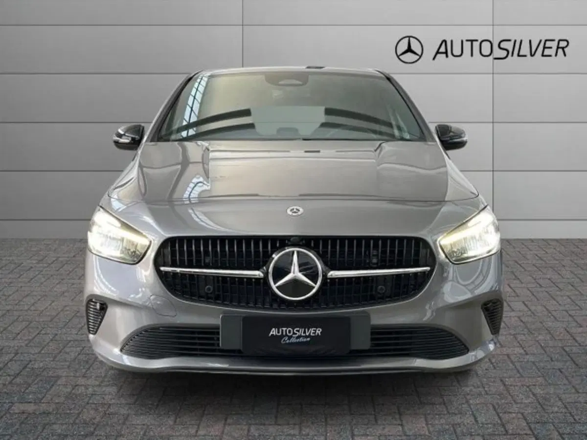 Mercedes-Benz Classe B nuova a Verona (3)