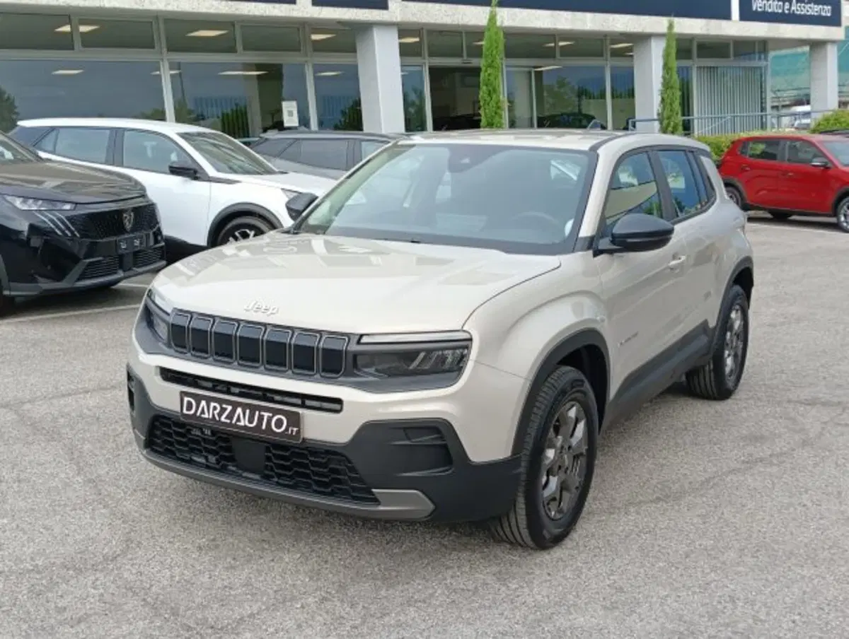 Jeep Avenger nuova a Brescia