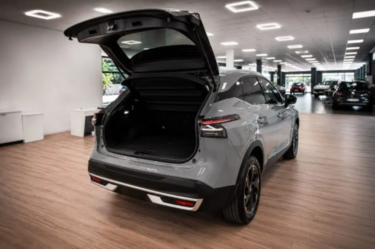Nissan Qashqai nuova a Latina (7)