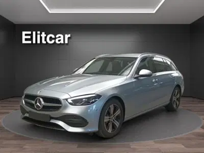 Mercedes-Benz Classe C Station Wagon 200 Mild hybrid Premium Pro del 2025 usata a Magenta