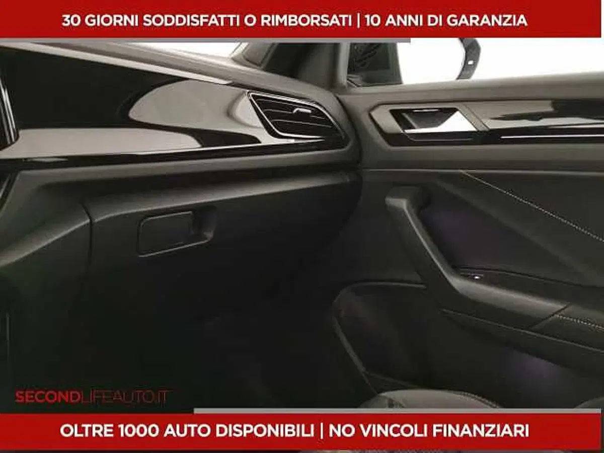 Volkswagen T-Roc usata a Chieti (14)