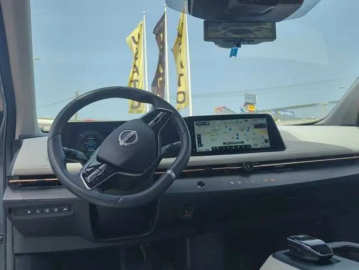 Nissan Ariya usata a Roma (9)