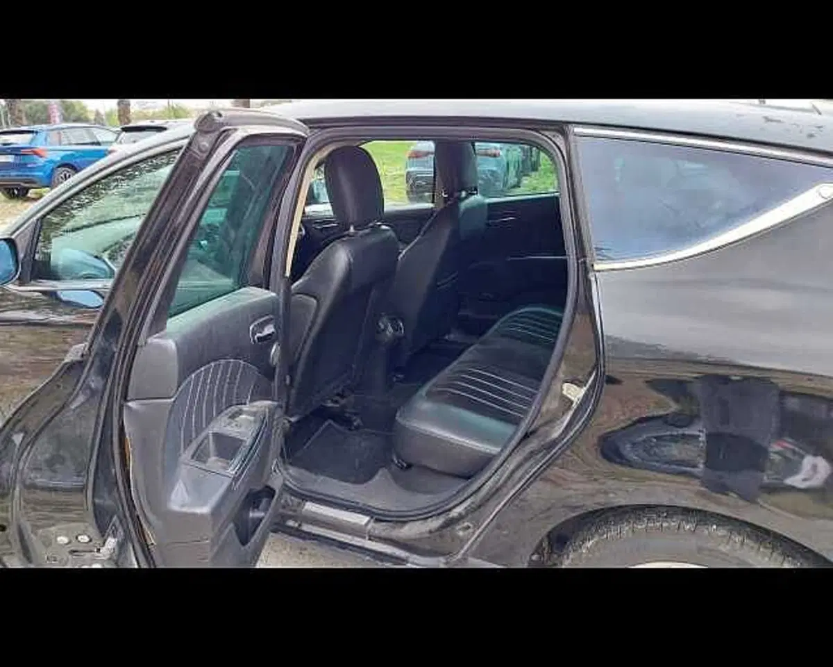 Lancia Delta usata a Ravenna (18)