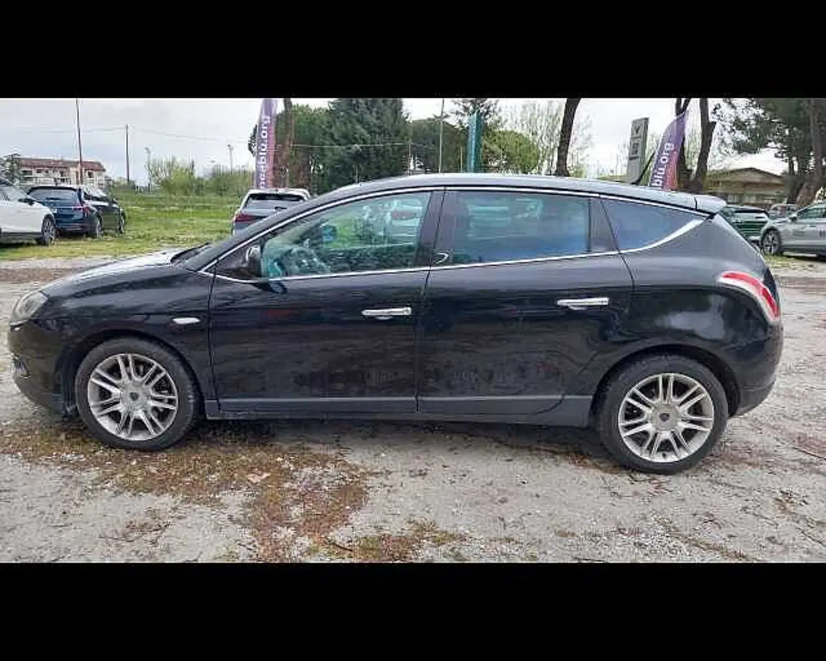 Lancia Delta usata a Ravenna (6)