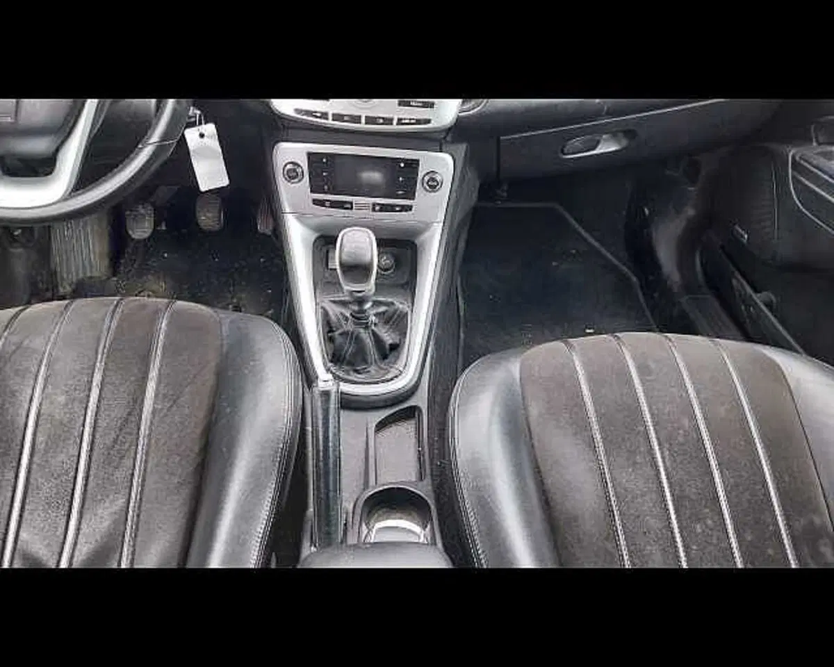 Lancia Delta usata a Ravenna (9)