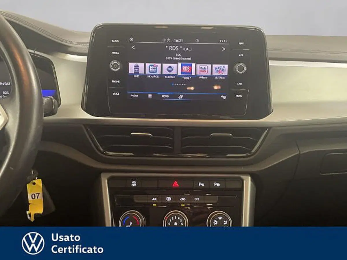 Volkswagen T-Roc usata a Vicenza (10)