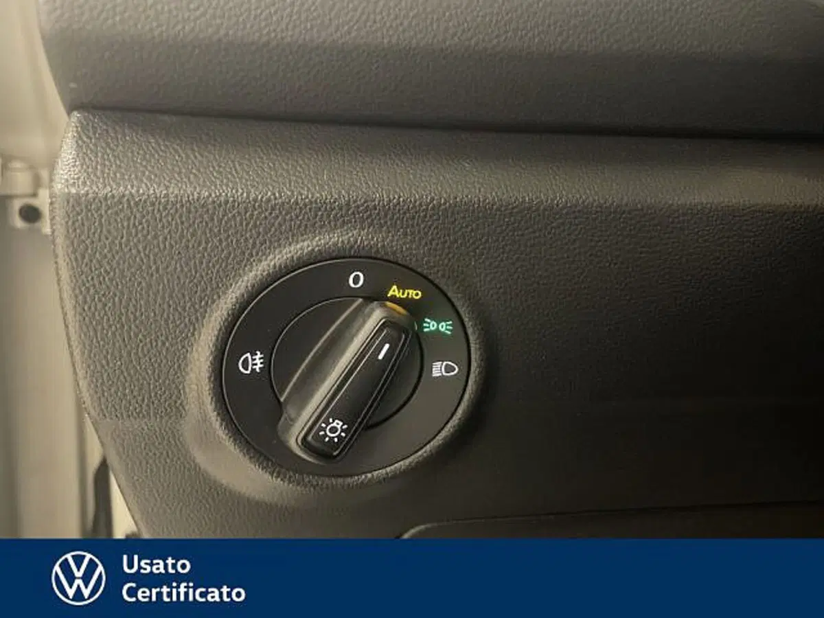 Volkswagen T-Roc usata a Vicenza (16)