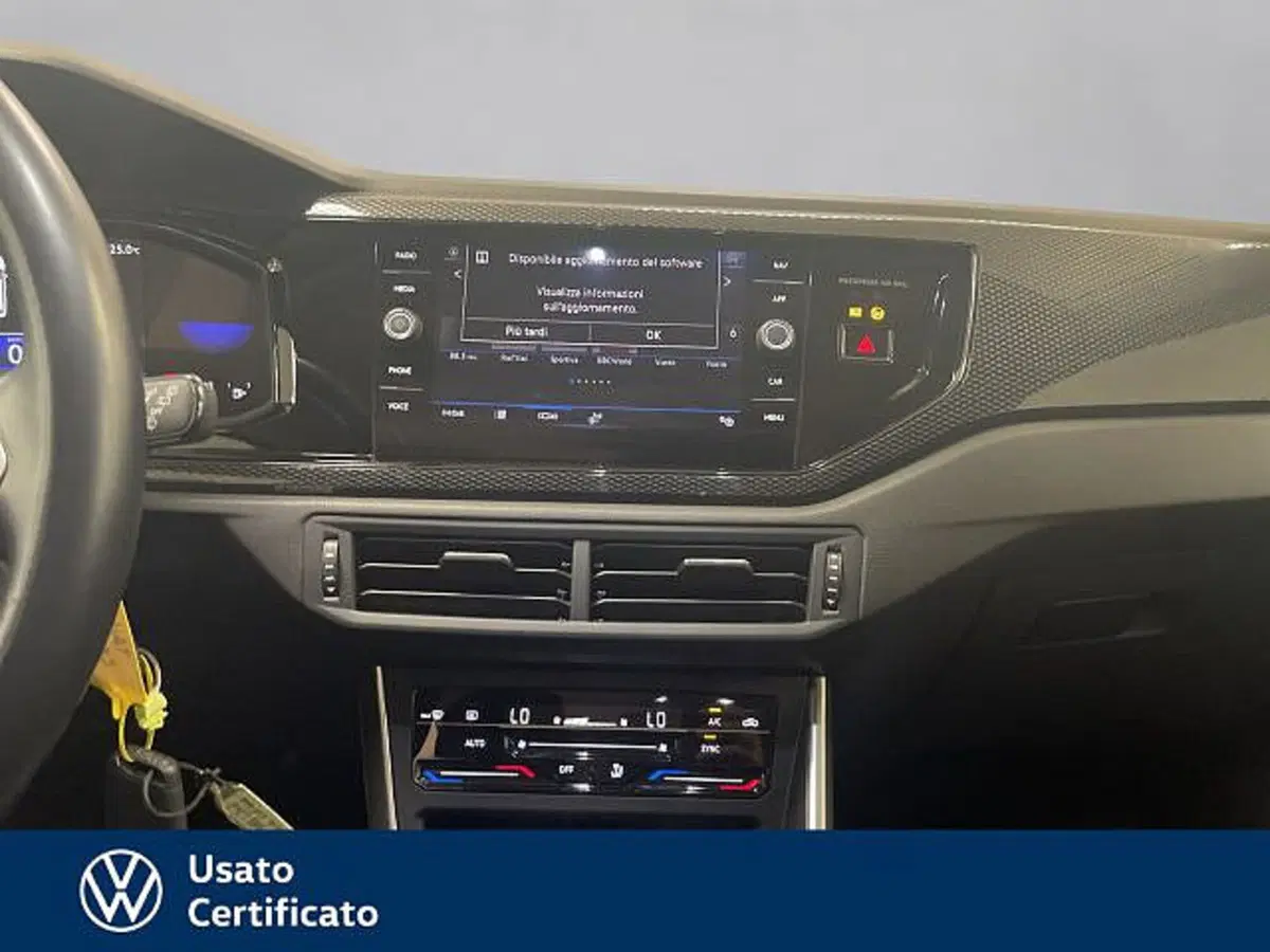 Volkswagen Taigo usata a Vicenza (10)