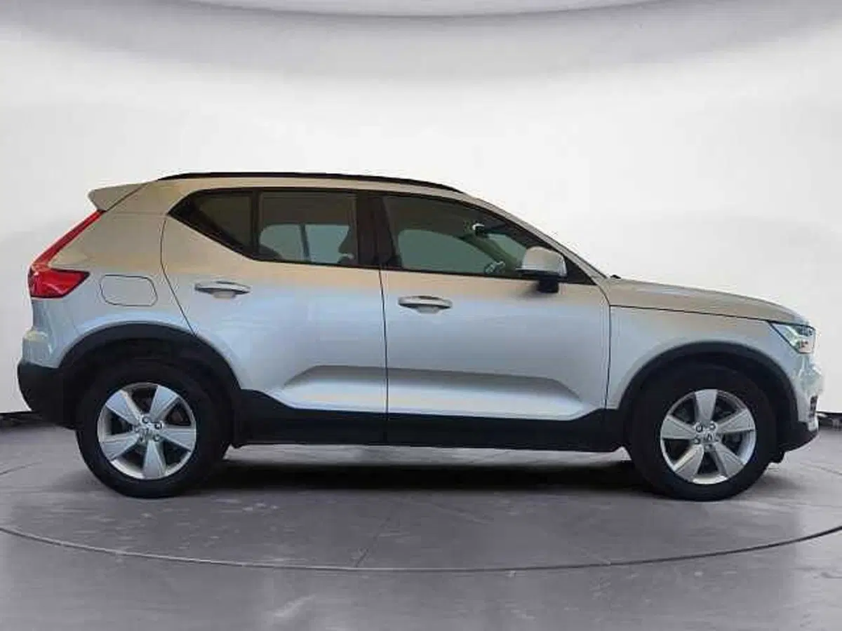 Volvo XC40 usata a Firenze (10)