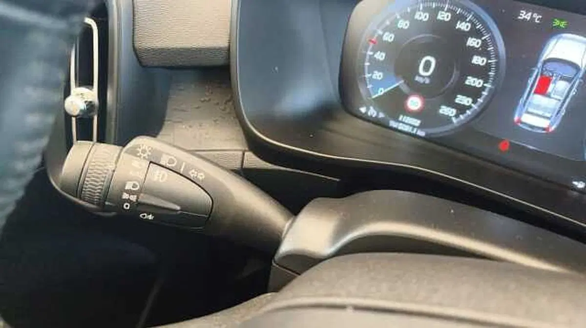 Volvo XC40 usata a Firenze (18)