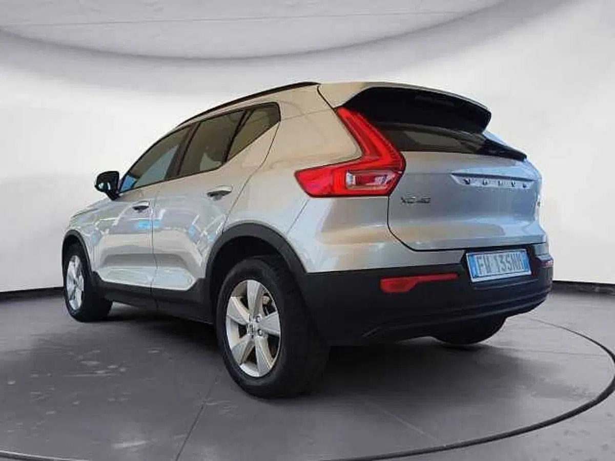 Volvo XC40 usata a Firenze (6)