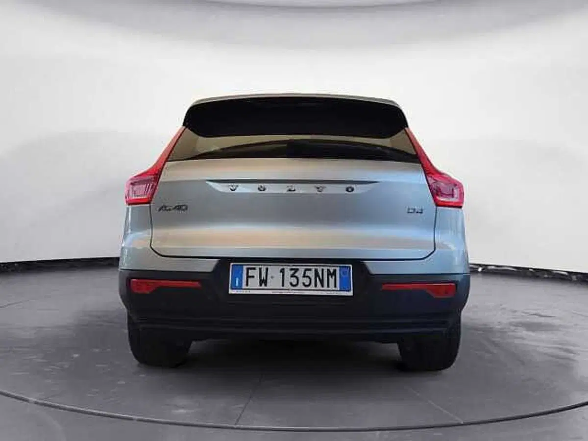 Volvo XC40 usata a Firenze (7)