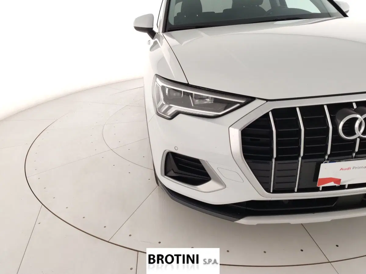 Audi Q3 usata a Massa-Carrara (5)