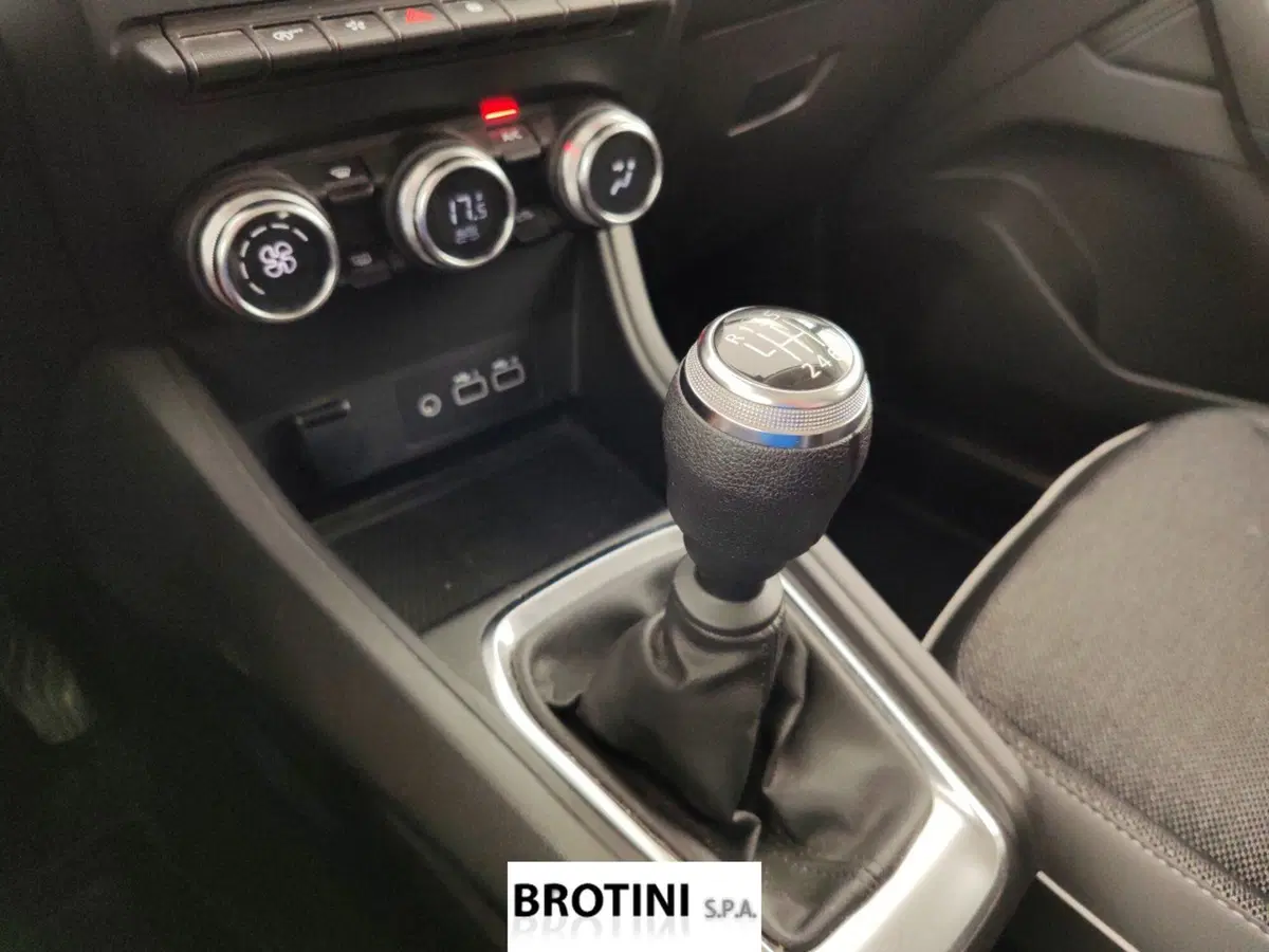 Renault Captur usata a Massa-Carrara (11)