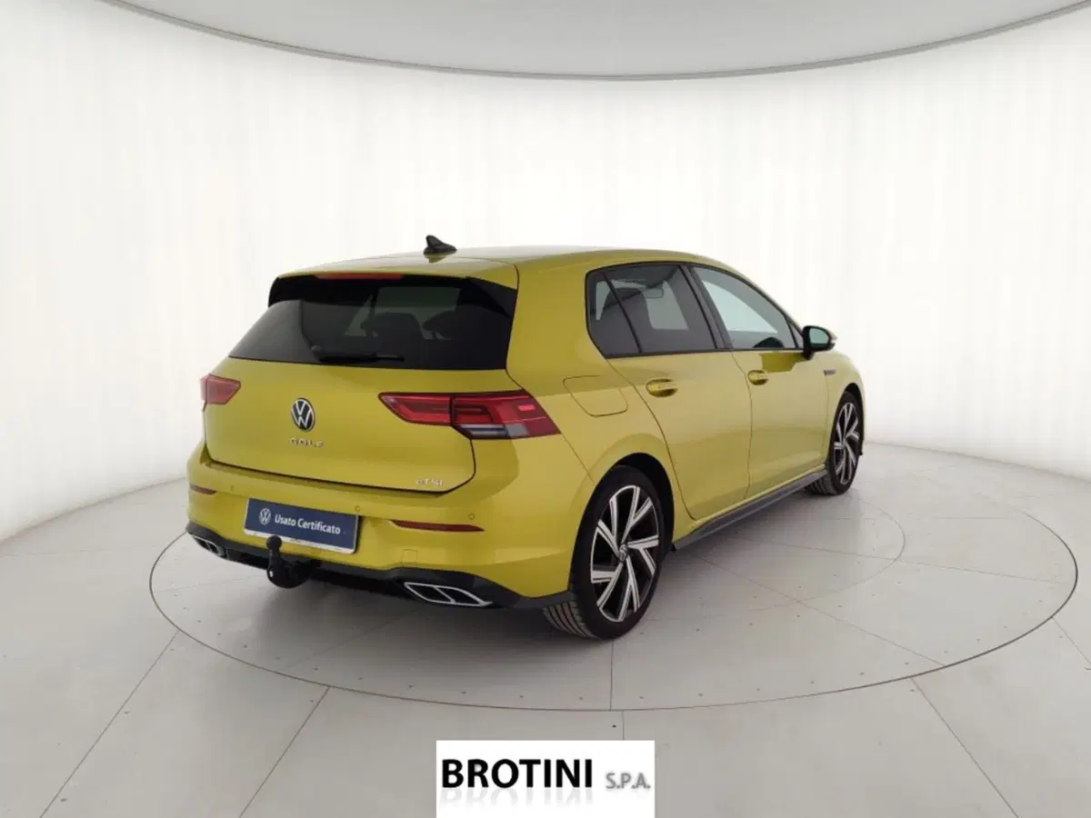 Volkswagen Golf usata a Massa-Carrara (3)