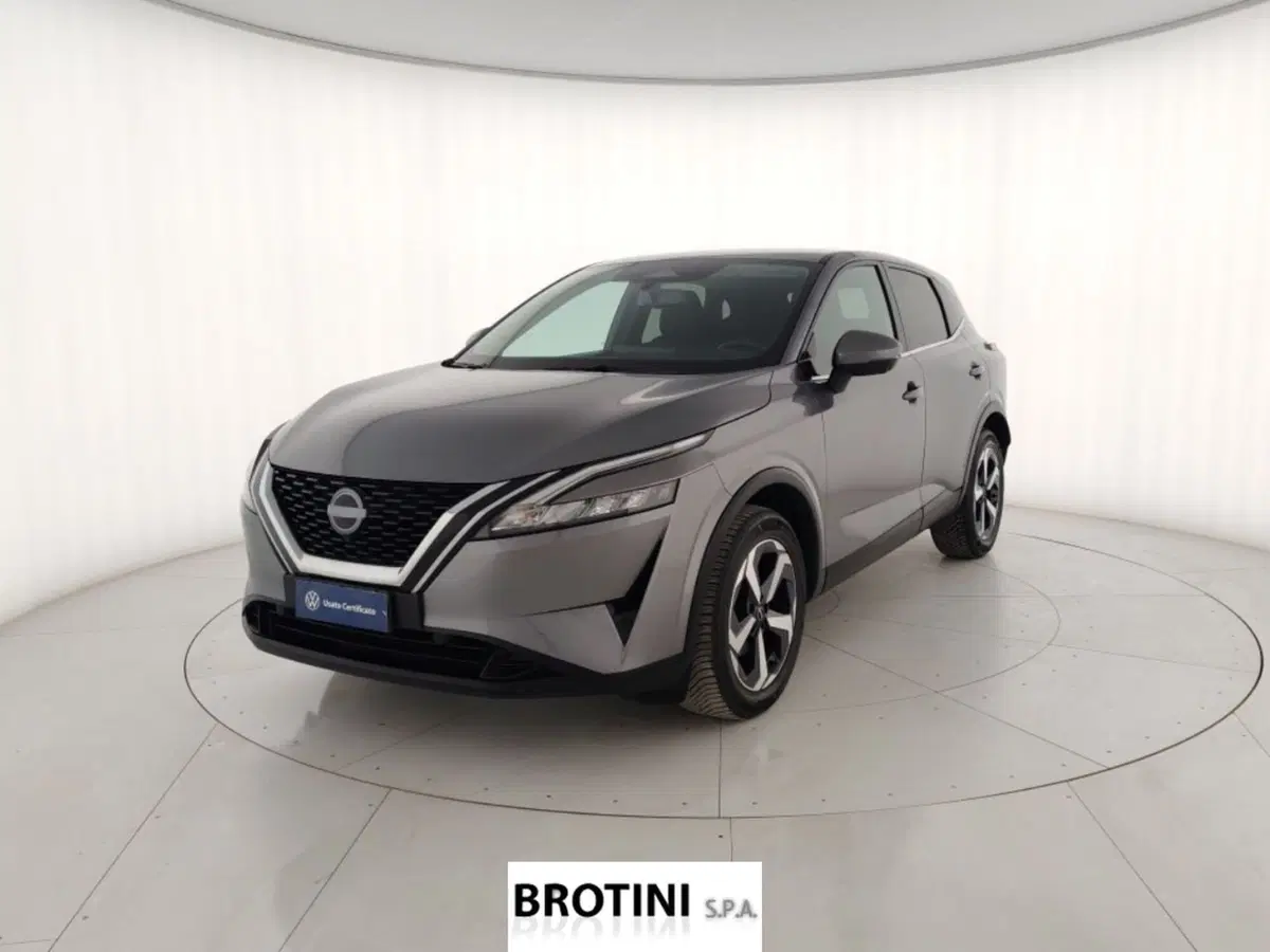 Nissan Qashqai usata a Massa-Carrara