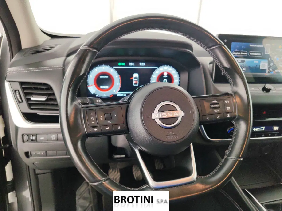 Nissan Qashqai usata a Massa-Carrara (14)