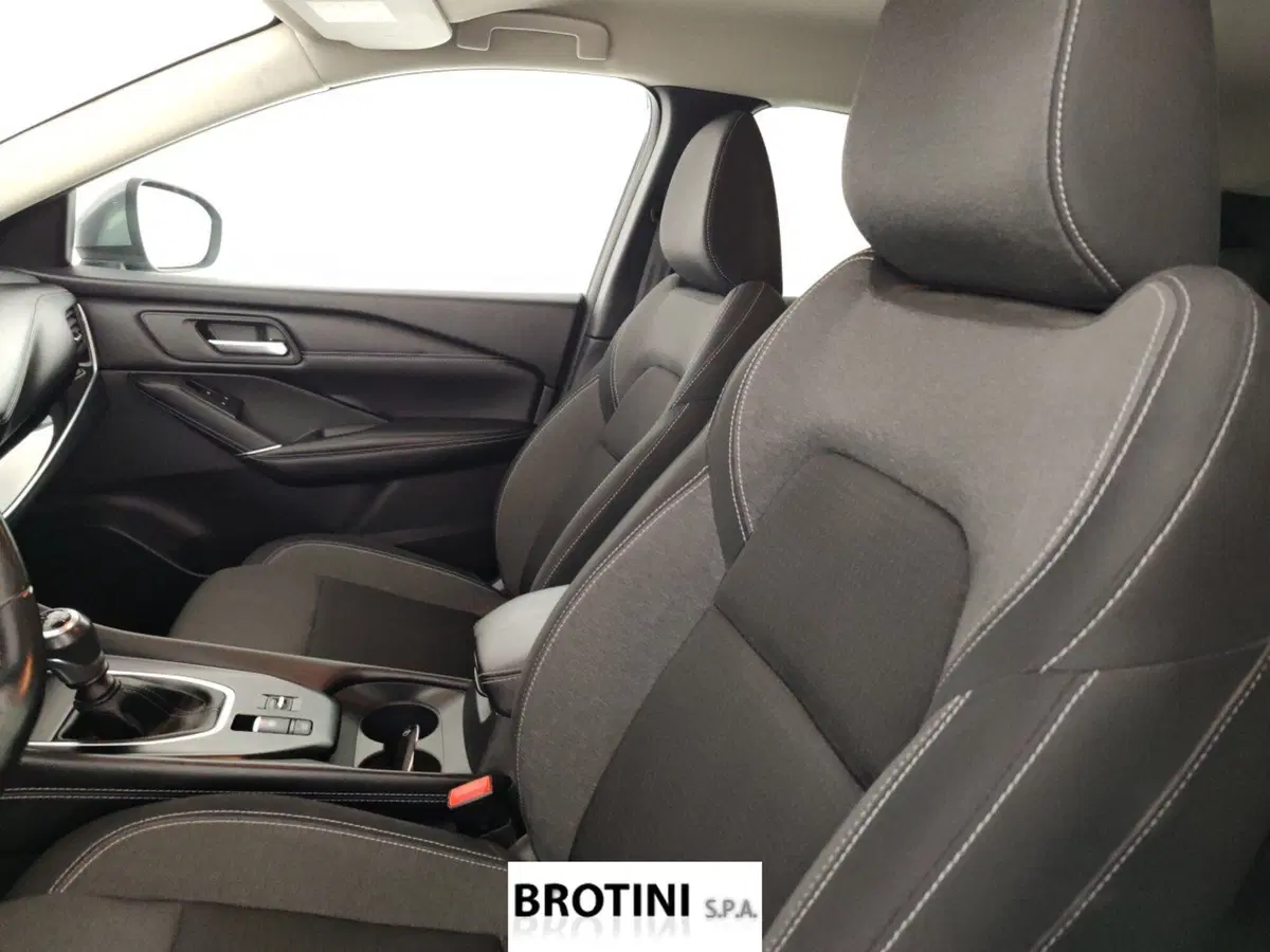 Nissan Qashqai usata a Massa-Carrara (9)