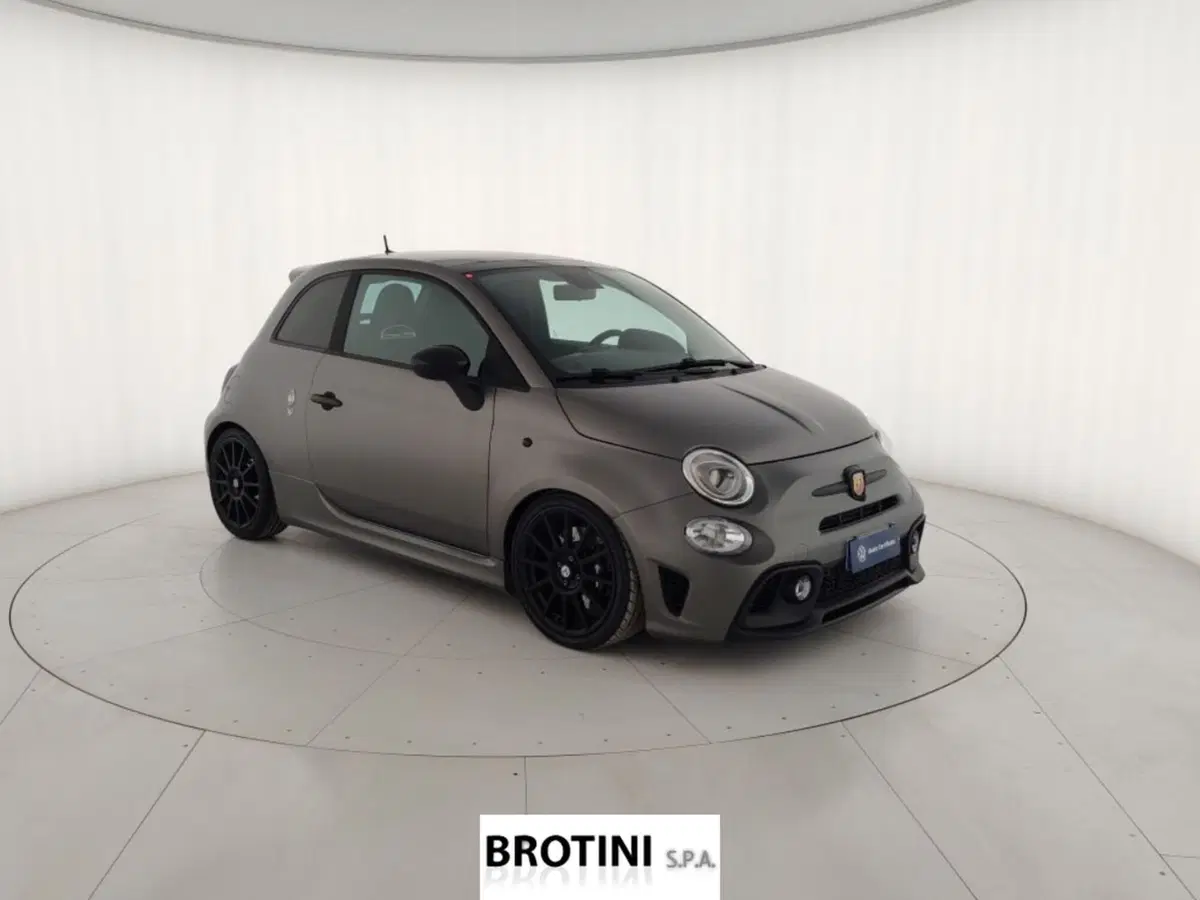 Abarth 500 usata a Massa-Carrara (4)