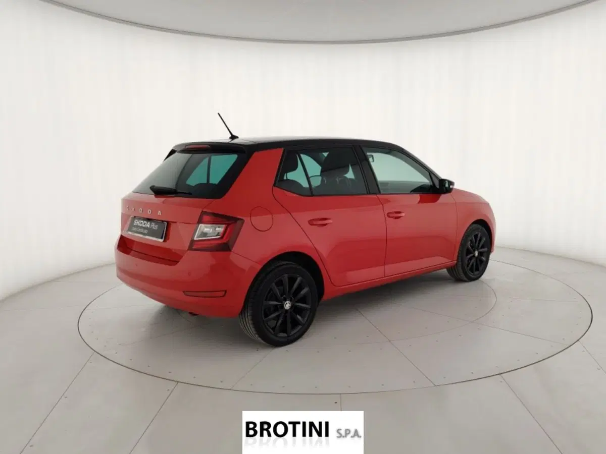 Skoda Fabia usata a Massa-Carrara (3)