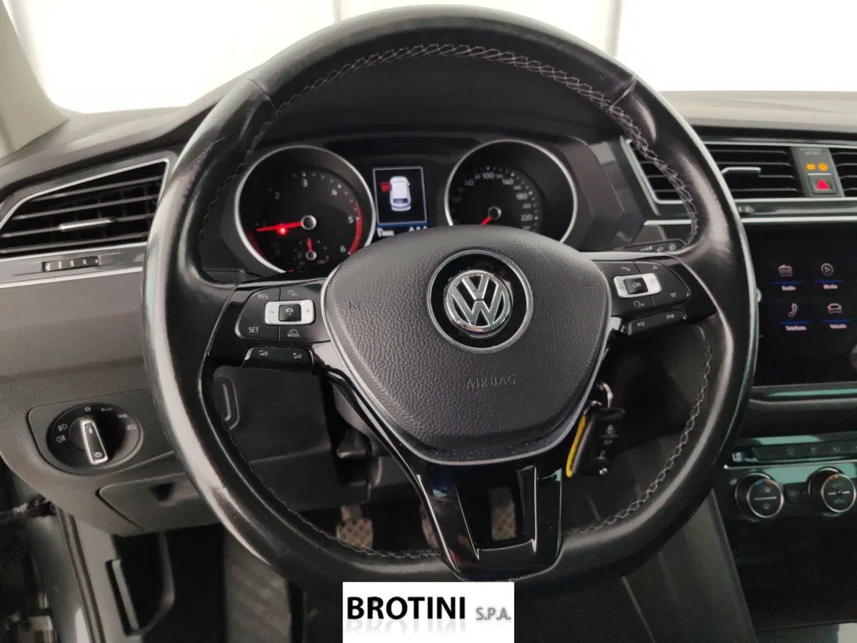 Volkswagen Tiguan usata a Massa-Carrara (14)